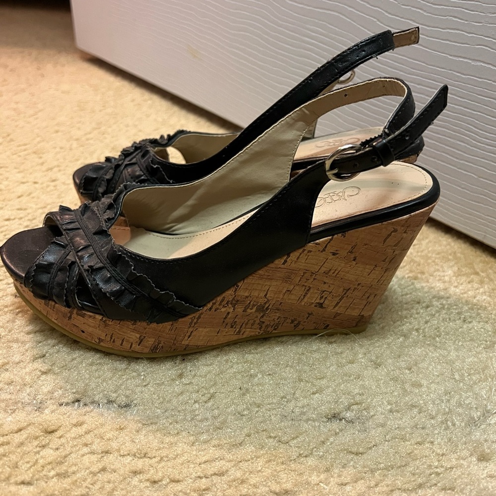 Wedges - Picture 2 of 2